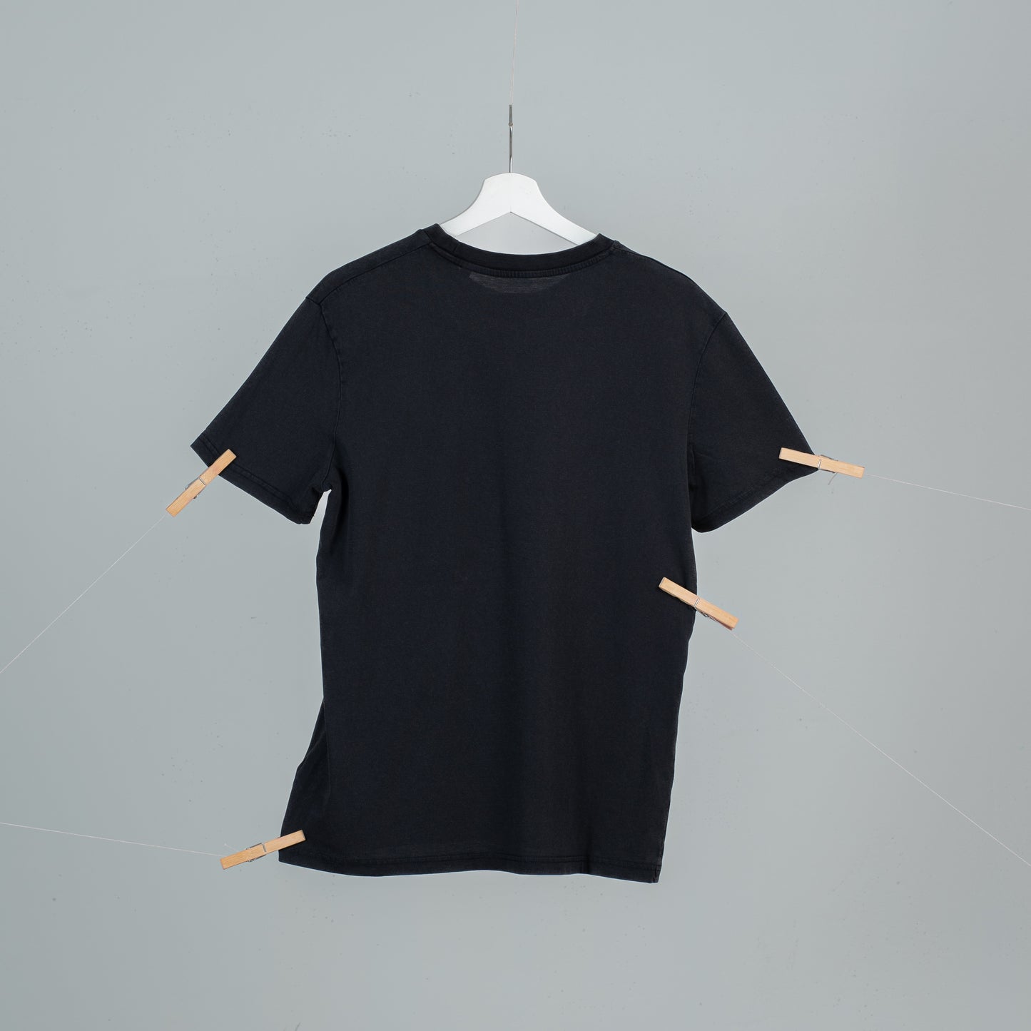 Dark embroidered t-shirt