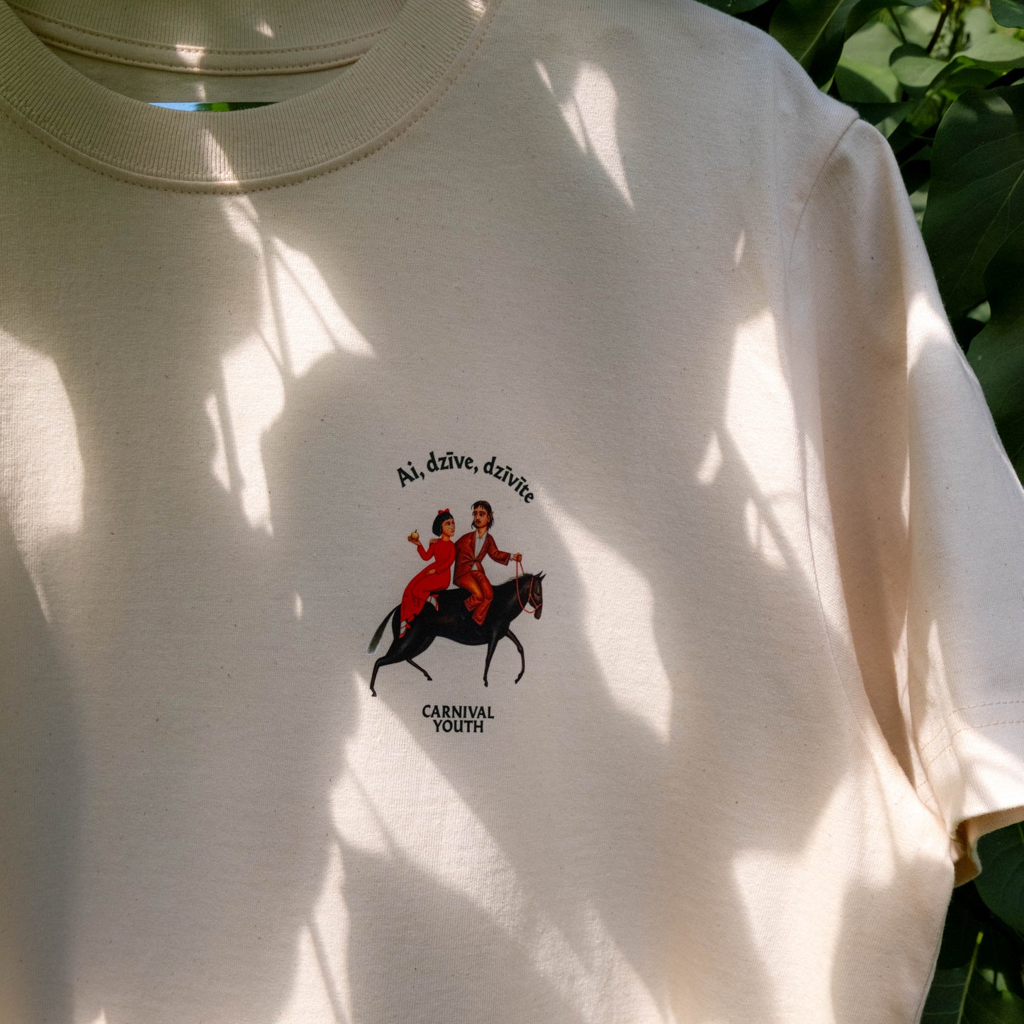 Ai, dzīve, dzīvīte T-SHIRT